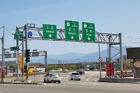 頭份交流道
